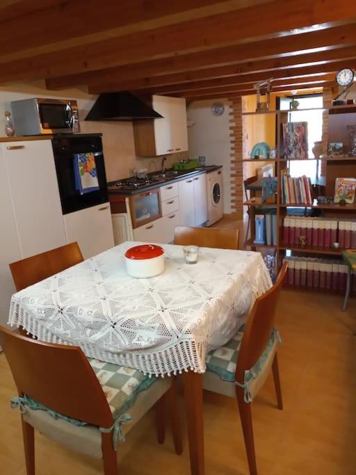 Loft Sotto Il Vulcano, Con Posto Auto Privato Zafferana Etnea Luaran gambar